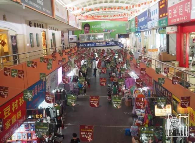 杭州老东站有家深藏不露的灯具店，堪称一本流动的生活美学指南