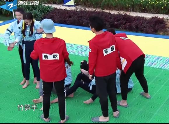 奔跑吧兄弟第一季迪丽热巴和鹿晗,鹿晗迪丽热巴奔跑吧对话