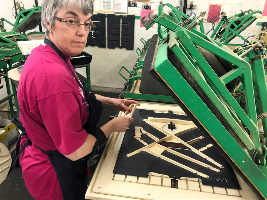 极速快报：弘力乐器2017加拿大Godin吉他工厂参观第一天精彩视频