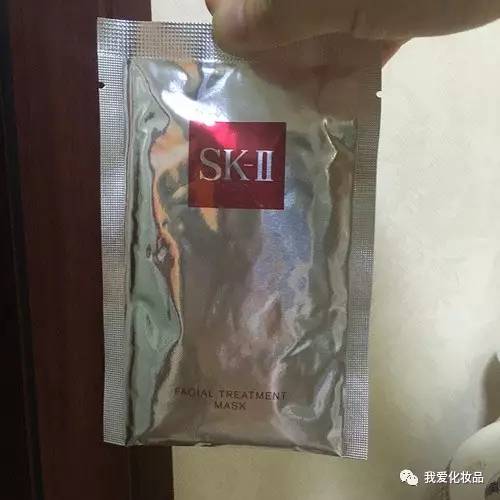 四十岁干皮敏感肌适合哪种护肤品,日本精华油哪一款适合干皮敏感肌