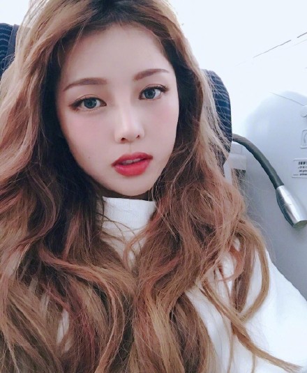 韩国pony美妆博主化妆视频,韩国彩妆达人pony资料