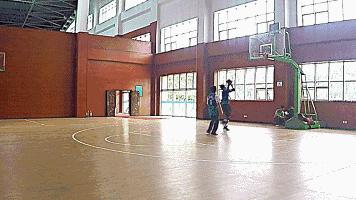 转身穿裆过人教学,穿裆过人集锦足球