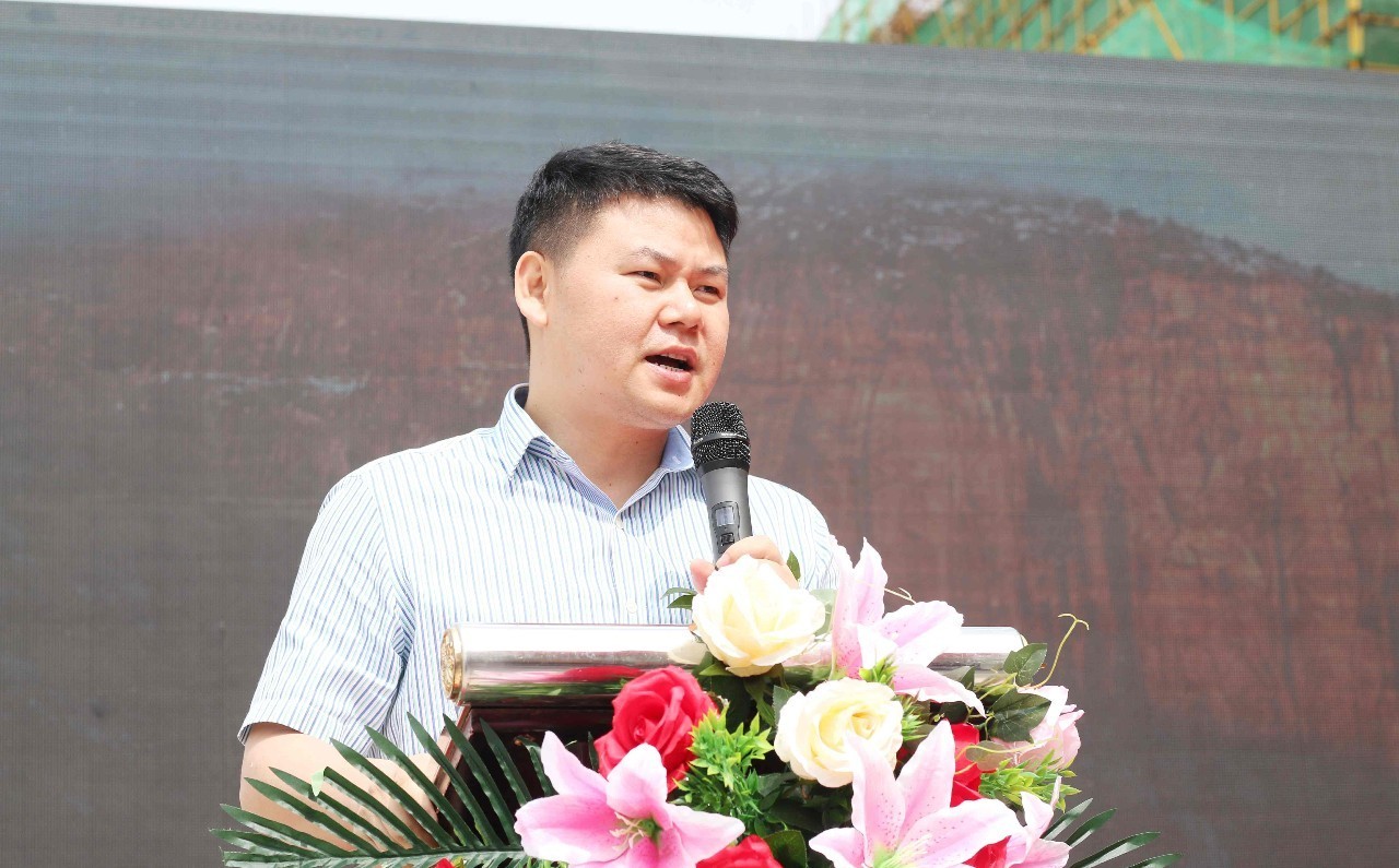 力高君御世家高层样板间,深度解析力高君御世家108户型在售