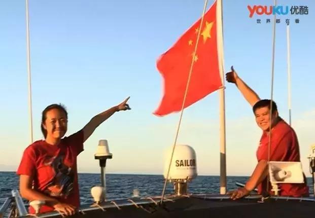 没看先给六颗星，中国人不敢干的事这对情侣全干了