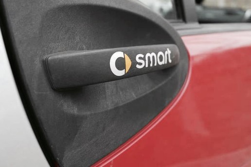 smart车主真实感受,萌妹子评车