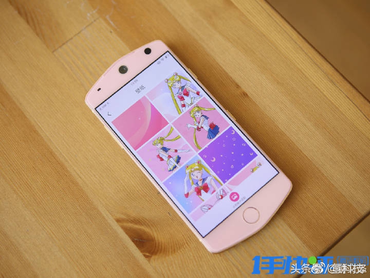 这款手机比小米6荣耀9更火，国外售价可买10部iPhone8！