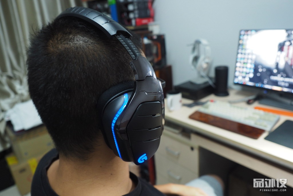 罗技g933的耳机接收器通用吗,罗技g933s耳机开机灯亮一下就灭