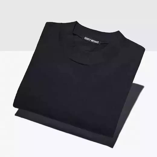 三宅一生的解构主义设计风格,三宅一生著名设计