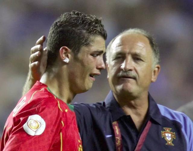 足球小将双铲罗纳尔多,足球小将罗纳尔多