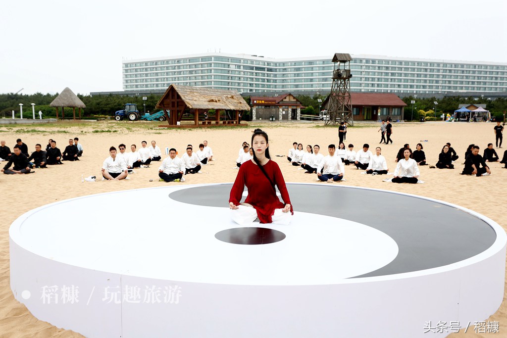 酒店谁没住过，和大嘴猴、辛普森一屋你住过吗？房里的东西好想拿走