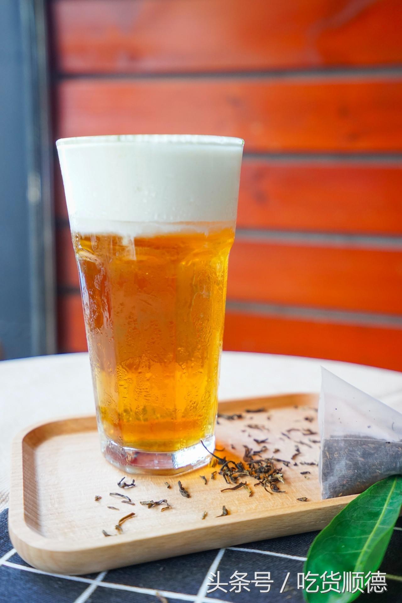 「优茶HITCHA」开到大良啦！新张期间买一送一！仲有50杯明星新品和小黄人摆件免费送！