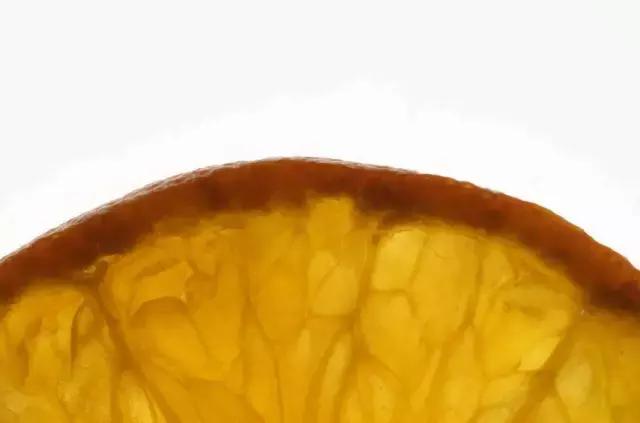 杨梅有小白虫把它用盐水泡出来,不小心吃了杨梅里的小白虫怎么办