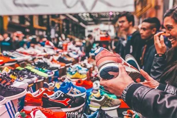 买过假鞋,买假鞋的弊端有哪些呢