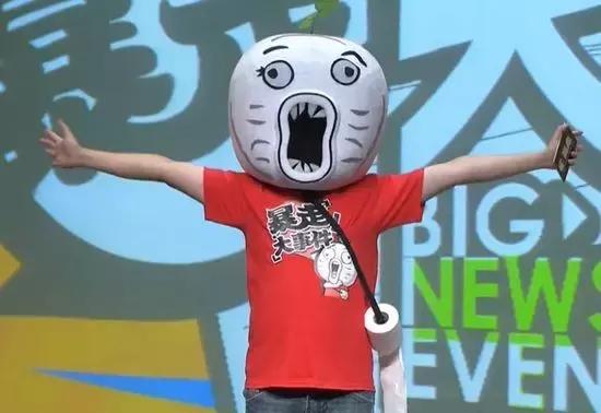 哪些明星在深圳读中学,哪个明星高中是在深圳读书的