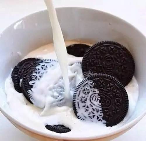 别拦我！为什么明明知道会胖，还是对你无法抗拒？