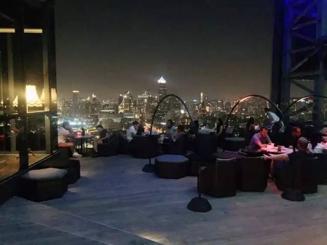 48小时，1000块钱，重新找到生活的幸福感｜曼谷