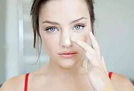 只需三步轻松赶走草莓鼻,消除草莓鼻的小妙招