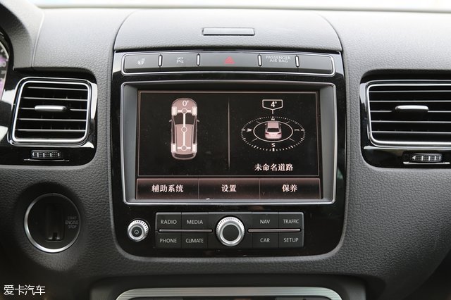 大众途锐对比沃尔沃xc90,大众途锐越野测试xc90