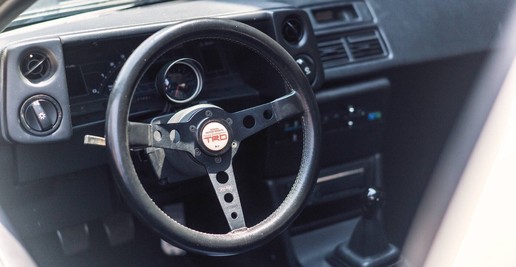 藤原豆腐店的ae86vs普通的ae86,头文字d限定版ae86