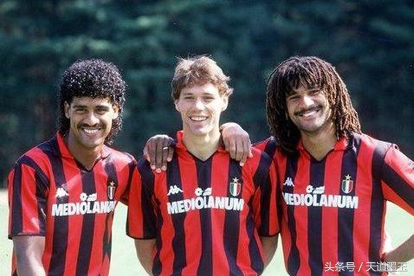 从阿贾克斯青训营走出的足球巨星,荷甲十大球星