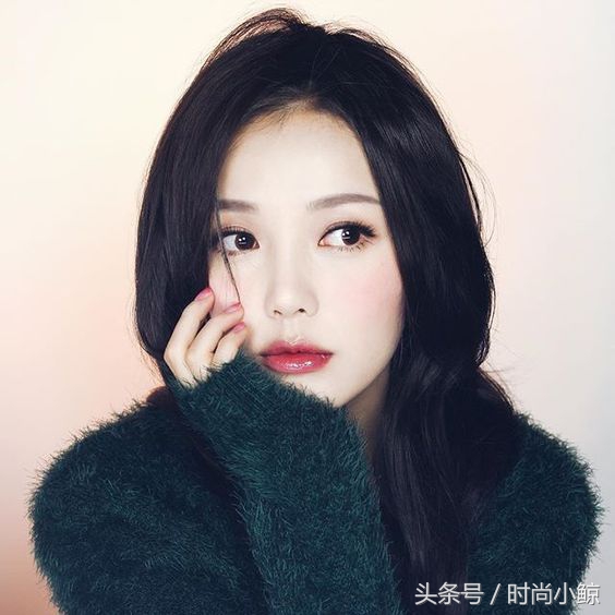 单眼皮眼妆分享日常眼妆的画法,新手单眼皮眼妆怎么画显大又干净