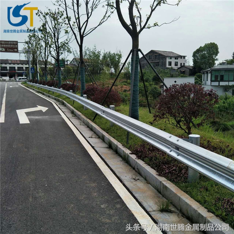 湖南波形护栏板生产厂家,湖南波形护栏板批发