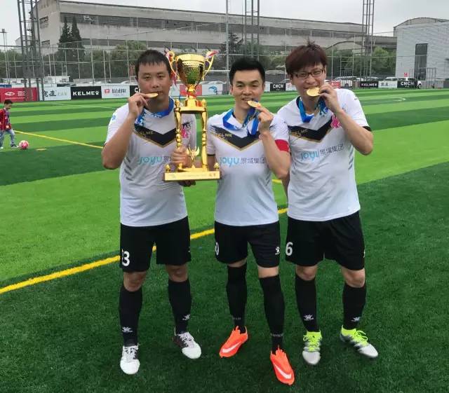 把足球当爱好有必要吗,把足球当一个爱好