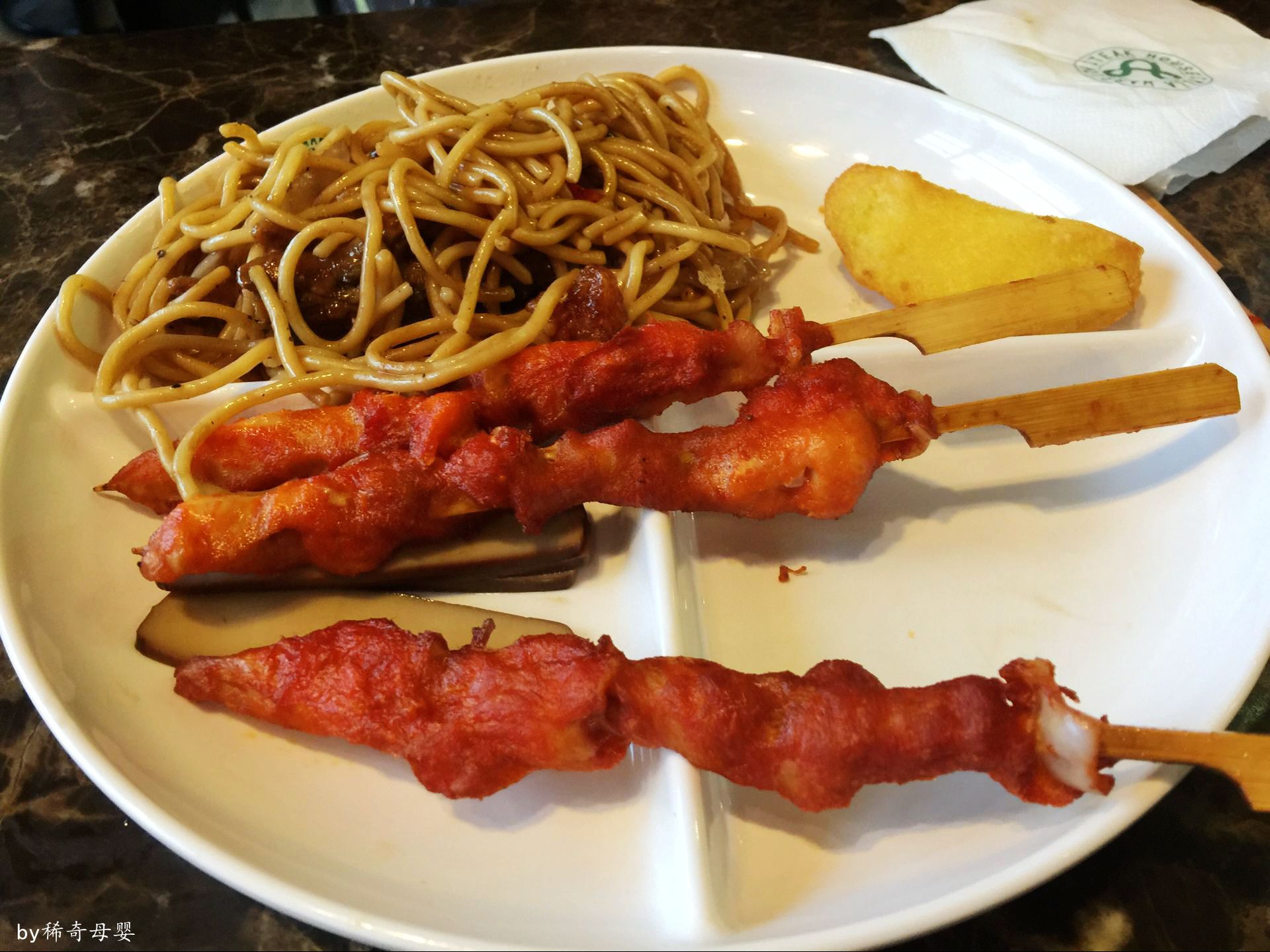 哺乳期妈妈能吃牛排嘛,哺乳期能吃不全熟的牛排吗