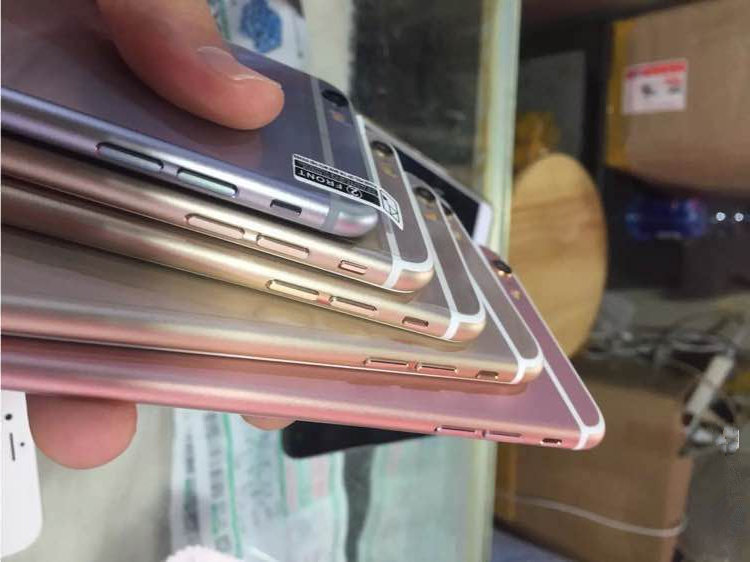 苹果组装机工厂，拿5s主板改成6S，不拆机看不出来