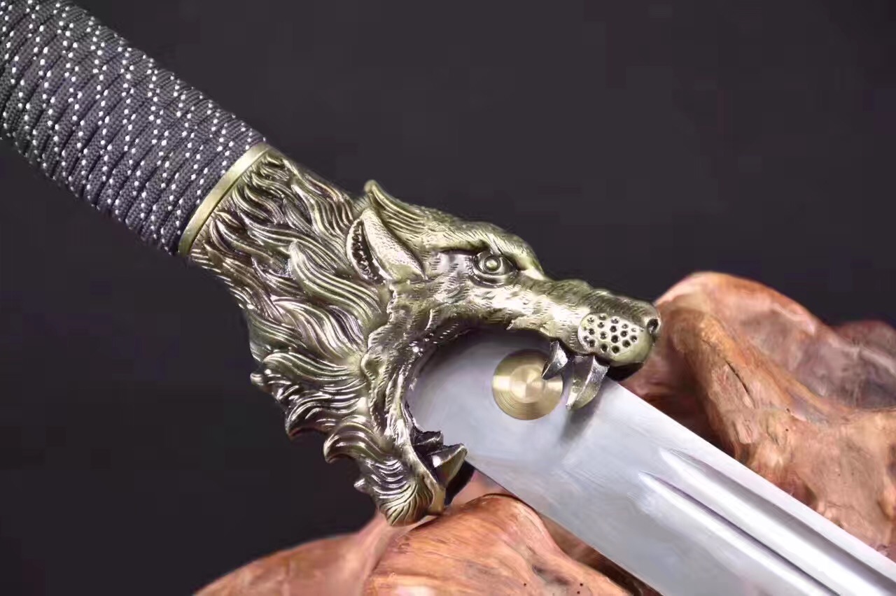 赏物：高锰钢虽贵，极简设计的高锰钢虎头金刀，又竟能精品到这种境界！一问价格更是愣住了