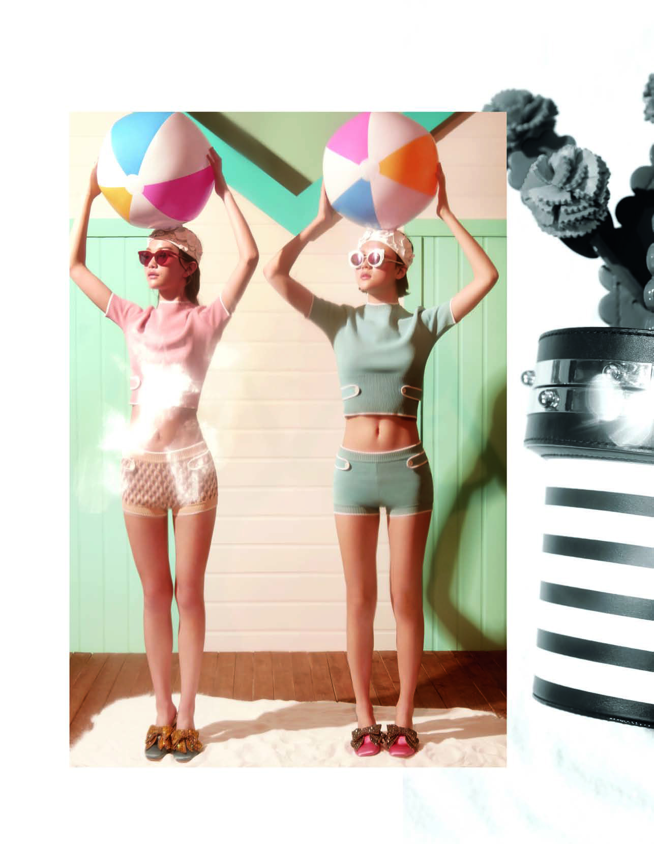 在海边怎么秀肌肉,海边泳衣简单又时髦