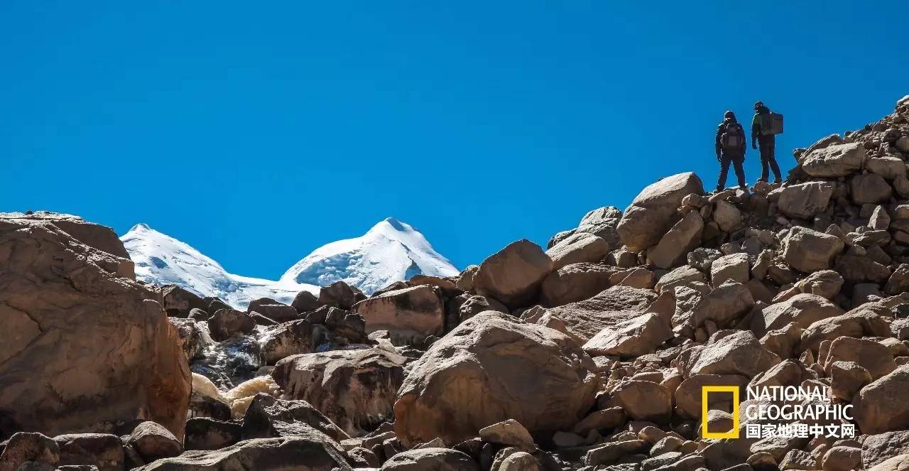 一次惊险的冒险之旅南极冰川,神奇的南极冰川探险之旅感受