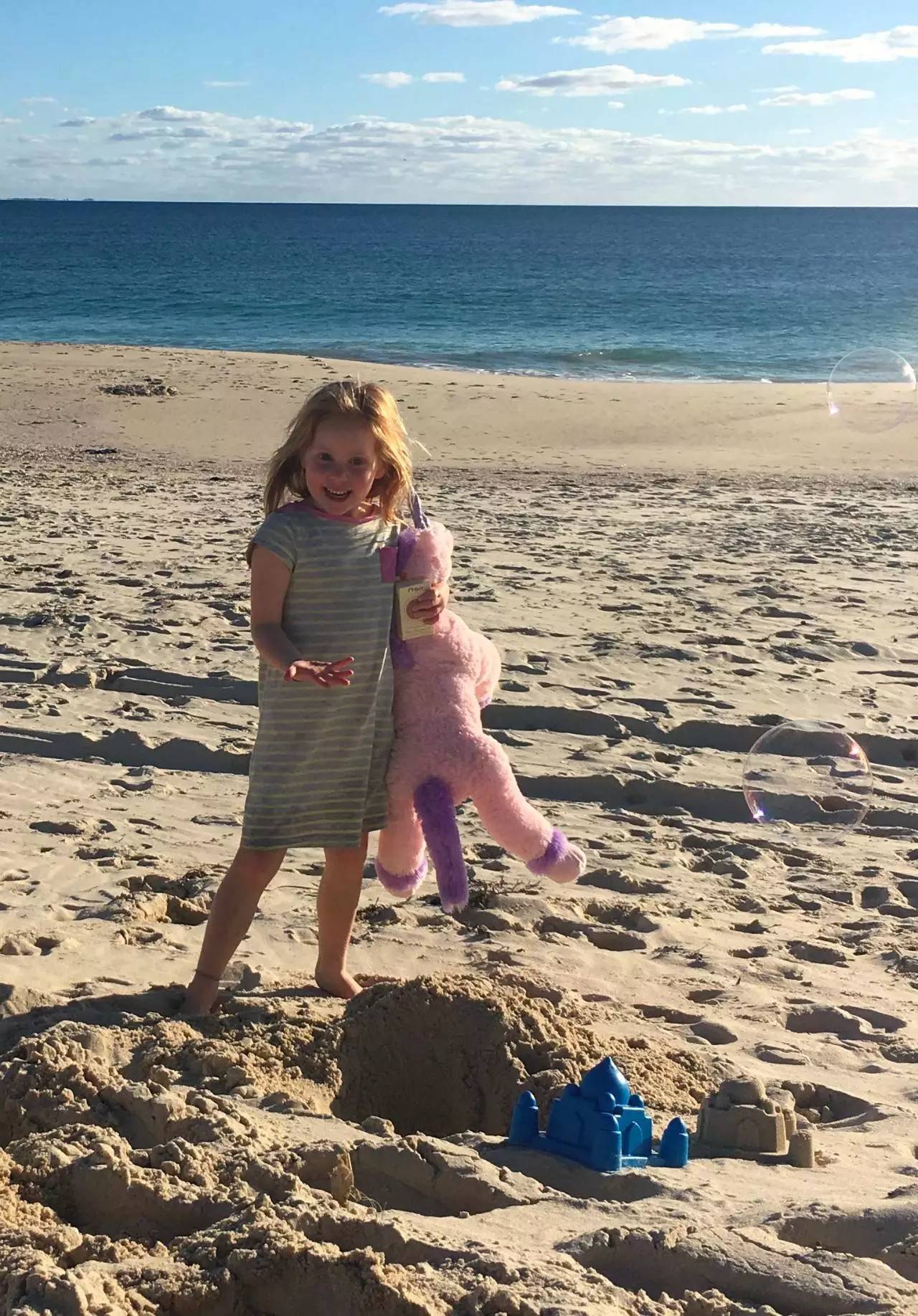 Hape儿童沙滩玩具,一年中最适合玩的沙滩玩具