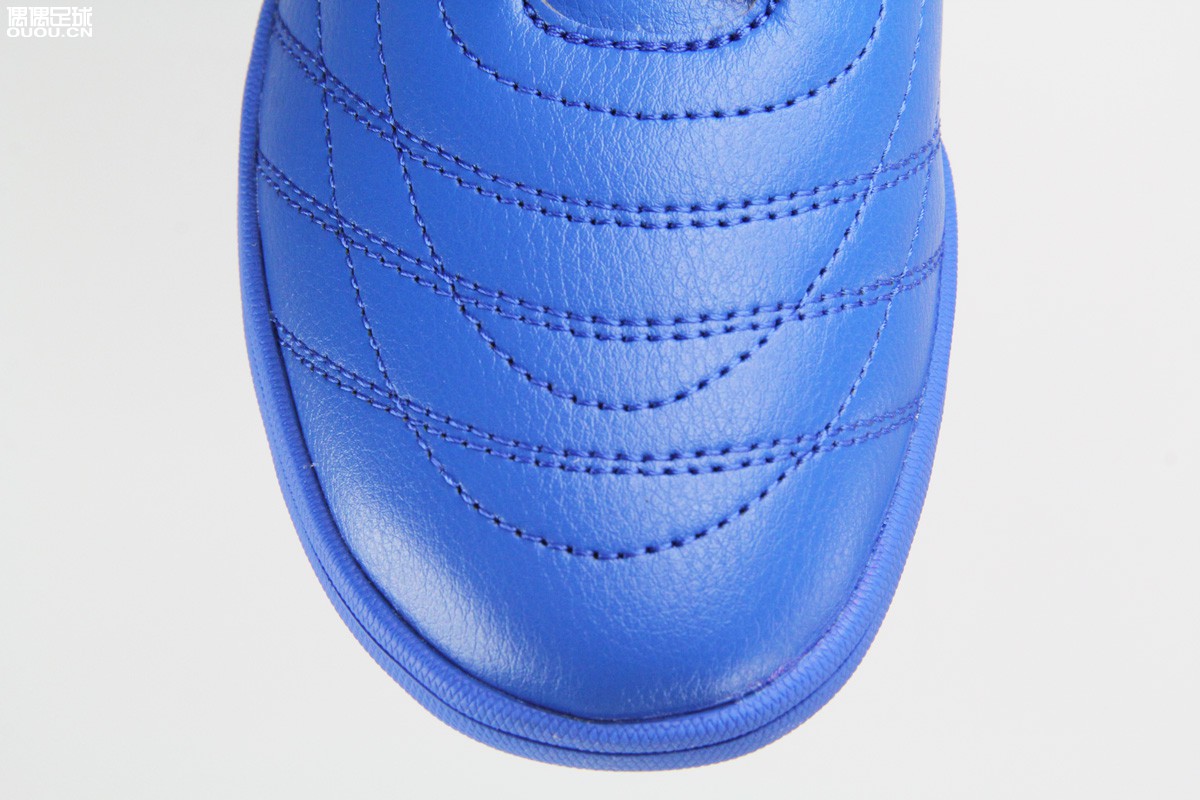 李宁锋锐足球鞋tf测评,李宁长歌2.0升级碎钉足球鞋测评