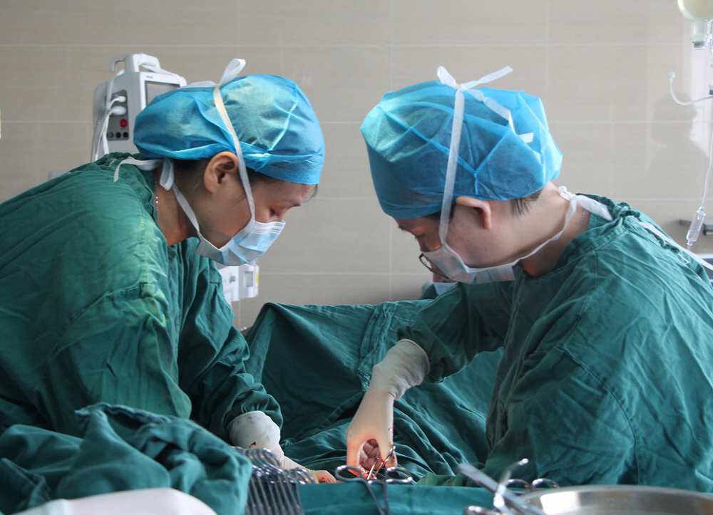 生孩子时会阴撕裂后如何护理,怀孕如何预防顺产撕裂