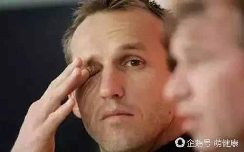 有这6种症状说明该休息了,有以下四种症状也可能是精神病