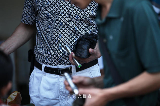 芒市最大玉石交易市场,瑞丽都有哪三大玉器市场