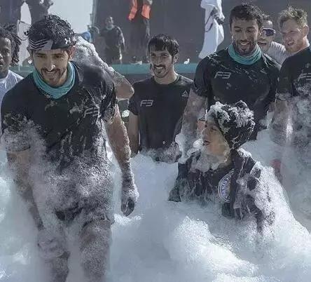 最帅迪拜王子哈曼丹,哈曼丹和威廉王子