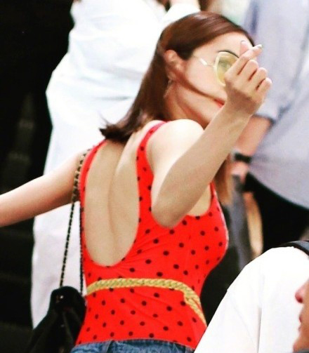 品牌专业游泳衣正品女连体衣,类似游泳衣的连体衣