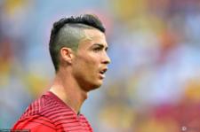 巅峰时期的c罗和梅西谁厉害,实话实说c罗和梅西谁更强