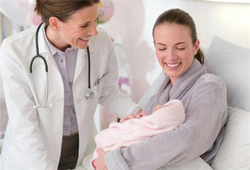 产后42天妈妈也要体检吗,42天产后检查妈妈和孩子要同一天