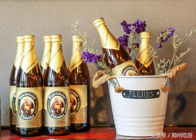 WTF？去南阳路吃海鲜，服务员把菜倒桌上就走，连筷子都没有？