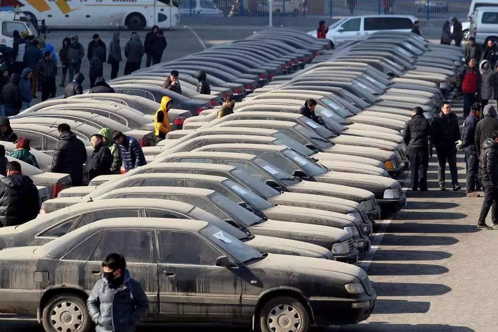 公车拍卖的车能买吗,公车拍卖划算吗