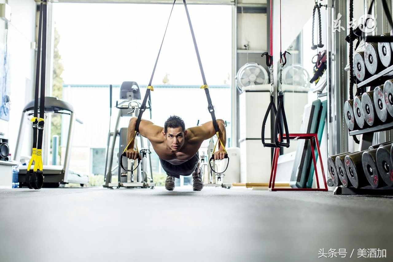 为什么有些红酒味道特别难喝,红酒为什么有苦涩的味道