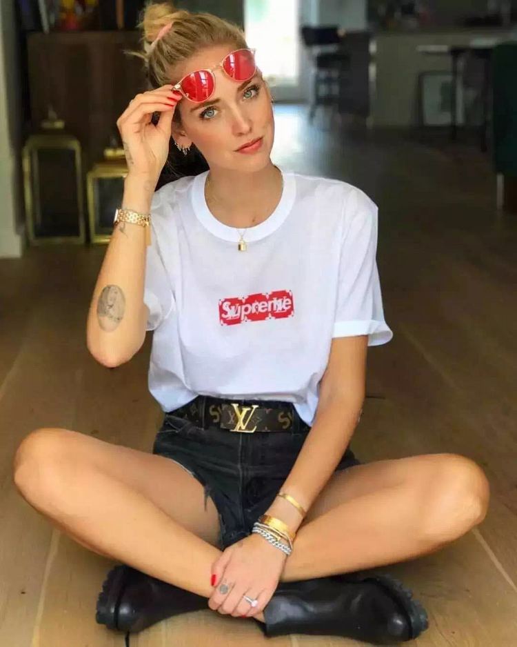 lv联名supreme火爆程度,lvxsupreme