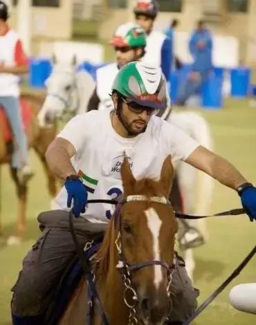 沙特最帅王子哈曼丹,阿联酋王子哈曼丹照片