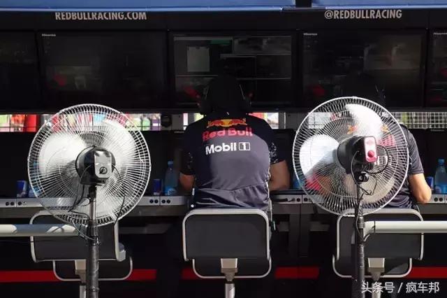 巴库，让我为之疯狂，歇斯底里