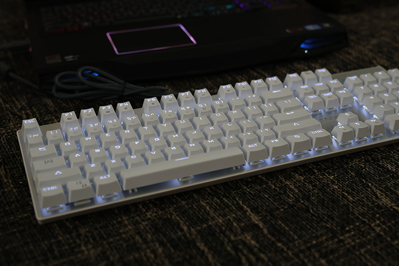 宜博的机械键盘怎么样,宜博k725键盘测评