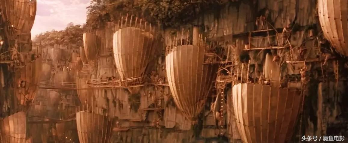 这部穿越时空的科幻片，预言了80万年后人类的进化形态，原著比广义相对论还早20年