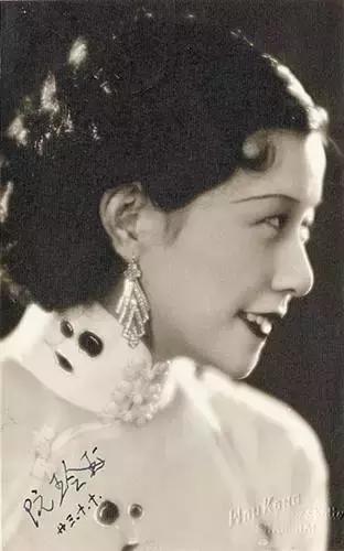 野草闲花逢春生完整版,野草闲花逢春生背后的故事